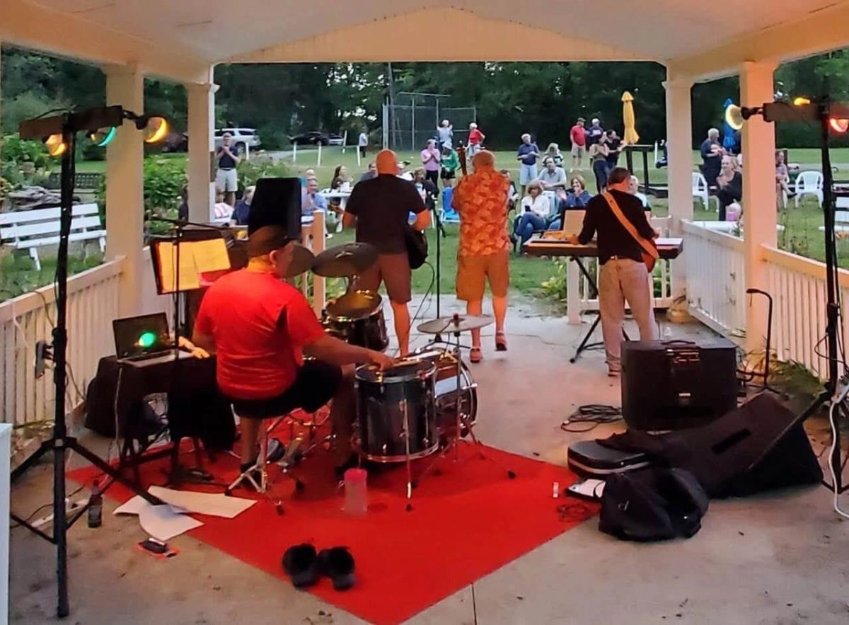 Astro Galaxy Sound live